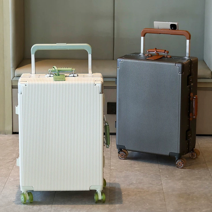 Spinner Wheel Rolling Suitcase 20 Inch - Geniş Saplı, Tekerlekli Valiz, 20 İnç