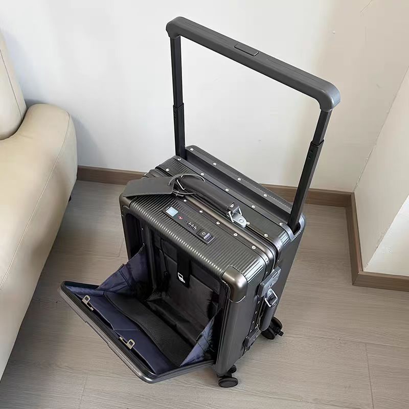 Uçakta Taşınmaya Uygun Büyük K - Aluminum Frame Carry On Luggage incelemesi ve fiyatı